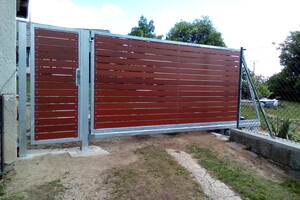 brána PVC výplň - Valeč